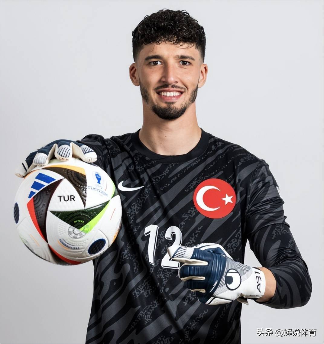 问鼎-赛地聚焦——国王杯赛后热度飙升，法国国家队止住颓势，令人意外，年轻球员获得机会的简单介绍